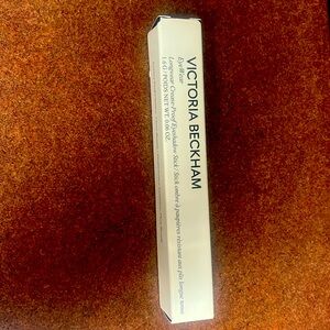 VB- NIB eyeshadow stick in color Trench